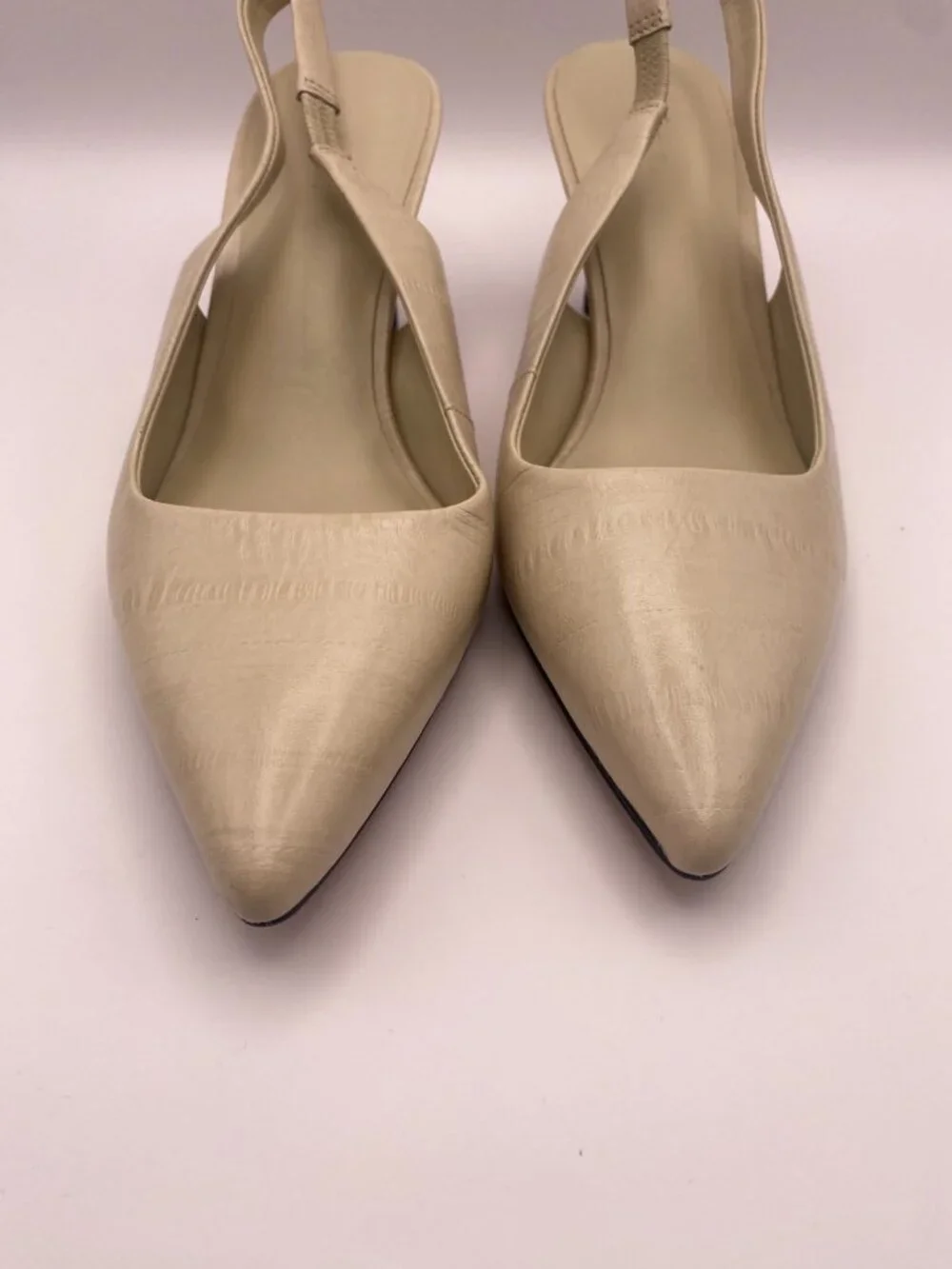Vince Womens Ivory Pointy Toe Leather Slingback Heel Pump Sz 7